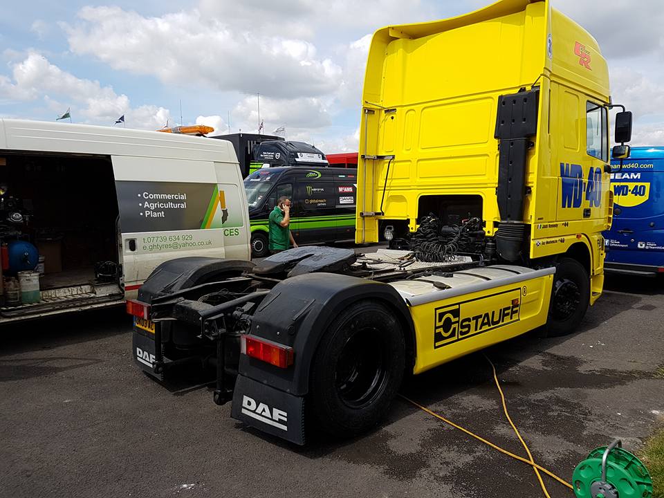 Truck Tyre Replacement Thruxton Race Circuit - G & H Tyre Services Wiltshire